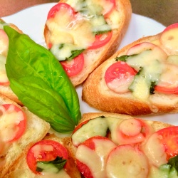 フランスパン　ピザトースト